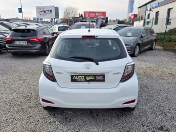 Toyota Yaris III Hatchback 5d Facelifting 1.0 VVT-i 69KM 2014 Toyota Yaris 1.0 69Ps 5Drz Biala Klimatyzacja Elektryka Alu Piekna Gwaranc, zdjęcie 27