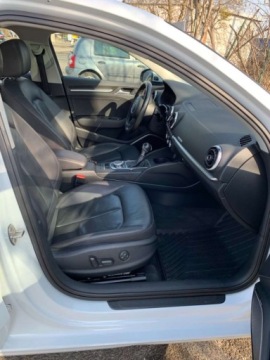 Audi A3 8V 2015 Audi A3 Limousine 2015r., 4x4, 2.0L 2.0 Benzyna 220KM, zdjęcie 7