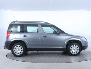 Skoda Yeti Minivan 1.2 TSI 105KM 2010 Skoda Yeti 1.2 TSI, Salon Polska, Serwis ASO, zdjęcie 5