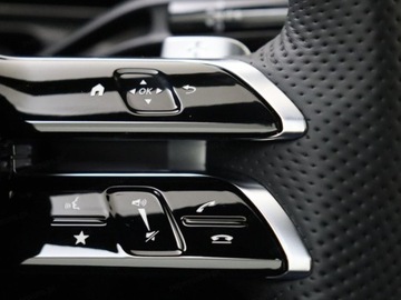 Mercedes CLE Coupe 2.0 200 204KM 2025 MERCEDES-BENZ CLE 200 4-Matic AMG Line 2.0 (204KM) 2025, zdjęcie 6