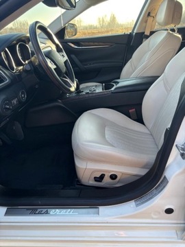 Maserati Ghibli III Sedan 3.0 V6 410KM 2018 Maserati Ghibli S, stan idealny 3.0 Benzyna 410KM, zdjęcie 10