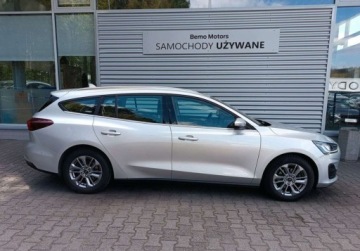 Ford Focus IV Kombi Facelifting 1.0 EcoBoost 125KM 2022 Ford Focus 125KM EcoBoost Titanium SalonPL SerwisASO FV23 Gwarancja 125KM, zdjęcie 6