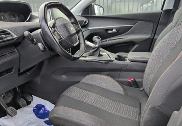 Peugeot 3008 I Crossover Facelifting 1.2 PureTech 130KM 2016 Peugeot 3008 z Gwarancja Od RiA 1.2 Benzyna 130KM, zdjęcie 8