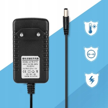 ЗАРЯДНОЕ УСТРОЙСТВО ДЛЯ ЛИТИЙ-ИОННОГО АДАПТЕРА 21В 1А