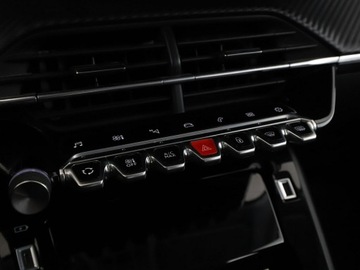 Peugeot 208 II Hatchback 1.2 PureTech 102KM 2019 Peugeot 208 virtual cocpit klima auto czujniki, zdjęcie 28