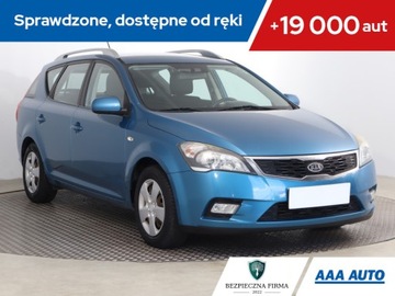 Kia Ceed I SW Facelifting 1.4 DOHC CVVT 90KM 2010 Kia Ceed 1.4 CVVT, Klima, Podgrzewane siedzienia
