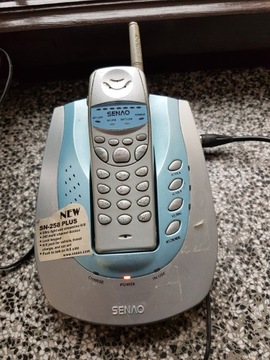 telefon senao daleliego zasięgu 6-7km