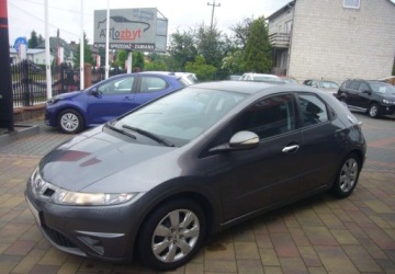 Honda Civic VIII Hatchback 3d 1.4 i-VTEC 100KM 2009 Honda Civic Honda Civic VIII Salon PL - I wlasciciel 1.3 Benzyna 100KM, zdjęcie 1