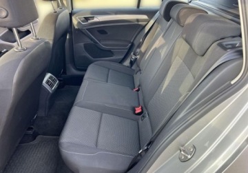 Volkswagen Golf VII Variant Facelifting 1.6 TDI-CR DPF BMT 115KM 2018 Volkswagen Golf VII 1.6 TDI BMT Trendline Salon PL Toyota Mikolajczak Le, zdjęcie 13