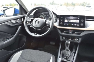 Skoda Kamiq Crossover 1.0 TSI 110KM 2024 Skoda Kamiq SalonPL 110 KM Style DSG Pakiet Comfort LED Race Blue 17 Deal, zdjęcie 10