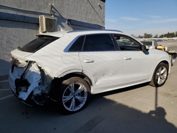 Audi Q8 2023 Audi Q8 Premium 2023 3.0l 3.0 Benzyna 335KM, zdjęcie 3