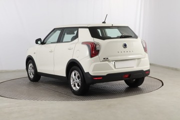 Ssangyong Tivoli Crossover Facelifting 1.5 GDI-T 163KM 2021 SsangYong Tivoli 1.5 T-GDI, Salon Polska, zdjęcie 3