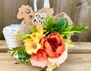 Корзина Пасхальная плетеная корзина для Свенконки с цветочным декором