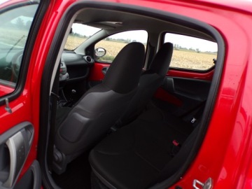 Toyota Aygo I 2009 TOYOTA AYGO 1.0 BENZ AUTO Z NIEMIEC ZAREJESTROWANA, zdjęcie 9