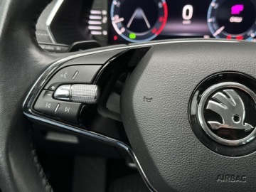 Skoda Octavia IV Liftback 1.5 TSI EVO 150KM 2022 Skoda Octavia 1.5TSI 150KM Style DSG l LED Matrix,, zdjęcie 19