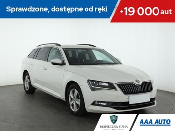 Skoda Superb III Kombi 2.0 TDI 150KM 2016 Skoda Superb 2.0 TDI, Salon Polska, Xenon