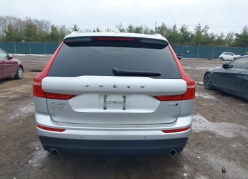 Volvo XC60 II Crossover T6 320KM 2018 Volvo XC 60 2018r., T6 Momentum, 2L, od ubezpieczalni 2.0 Benzyna 320KM, zdjęcie 8