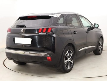Peugeot 3008 II Crossover 1.2 PureTech 130KM 2018 Peugeot 3008 1.2 PureTech, Automat, Skóra, Navi, zdjęcie 4