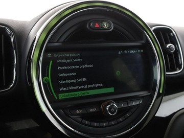 Mini Countryman F60 Crossover 1.5 Plug-in Hybrid 224KM 2018 Mini Countryman Cooper S ALL4 PHEV Chili Panorama, zdjęcie 26