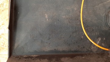 MN105776XA LIŠTA NÁRAZNÍKU ORIGINÁLNÍ OE MITSUBISHI