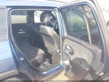 Mercedes GLB 2022 Mercedes-Benz GLB 250 4Matic 2022 2.0 Benzyna 221KM, zdjęcie 11