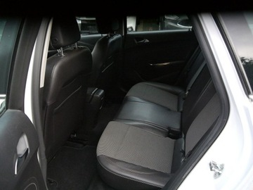 Opel Astra J Sports Tourer 1.4 Turbo ECOTEC 140KM 2011 Opel Astra 1.4t Xenon Stan b.dobry Gwarancja 12mc, zdjęcie 18