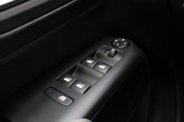 Citroen C5 Aircross SUV 1.2 PureTech 130KM 2019 Citroen C5 Aircross PureTech 130, Salon Polska, zdjęcie 19