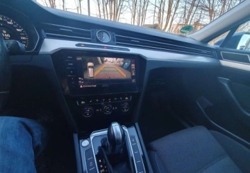 Volkswagen Passat B8 Variant 2.0 TDI BlueMotion SCR 150KM 2018 Volkswagen Passat Volkswagen Passat 2.0 TDI (BlueMotion Technology) DSG Co, zdjęcie 21