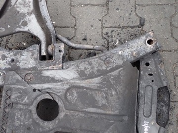 NÁPRAVNICE TRAVERS DACIA DUSTER I 1.6 B 12R