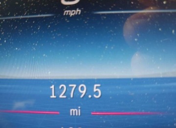 Mercedes Klasa C W206 2024 Mercedes-Benz Klasa C 2024, 2.0L, 4x4, od ubezpieczalni 2.0 Benzyna 255KM, zdjęcie 12