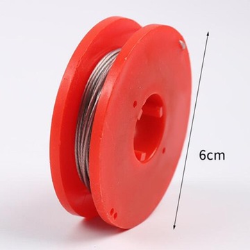 Набор инструментов для снятия лобового стекла с проволокой для резки стекла.