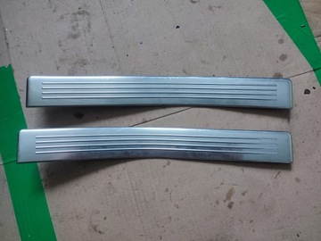 Listwa progowa prawa lewa tył A2126861136 A2126861236 W218 CLS Mercedes