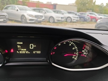 Peugeot 308 II SW 1.2 PureTech 110KM 2017 PEUGEOT 308 Hatchback 5d 1.2 PureTech 110KM, Manual,2 x Klucz, Serwisowany, zdjęcie 17