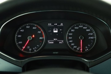 Seat Arona Crossover 1.0 EcoTSI 115KM 2019 Seat Arona 1.0 TSI, Navi, Klima, Klimatronic, zdjęcie 7