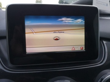 Mercedes Klasa B W246 Sports Tourer 180 BlueEFFICIENCY 122KM 2012 Mercedes B 180 1,6 16v 122KM # Klimatronik# Navi #, zdjęcie 13