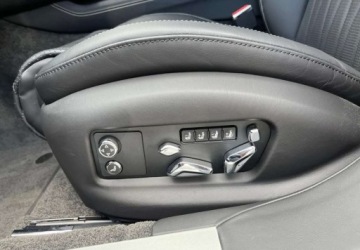 Bentley Continental III 6.0 TSI W12 635KM 2022 Bentley Flying Spur Bentley Flying Spur 6.0 Benzyna 635KM, zdjęcie 24