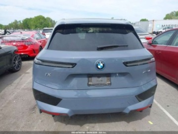 BMW iX 2024 BMW iX Xdrive50, 2024r., 4x4, Elektryczny 516KM, zdjęcie 5