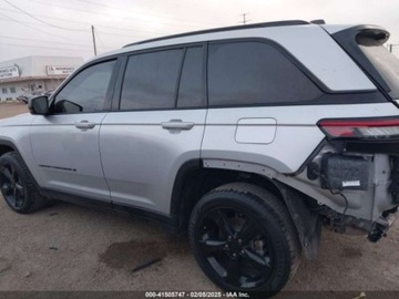 Jeep Grand Cherokee V 2024 Jeep Grand Cherokee 2024, 3.6L, 4x4, LIMITED 3.6 Benzyna 293KM, zdjęcie 4