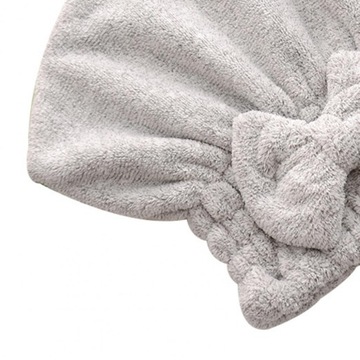 Быстросохнущее полотенце-тюрбан для сушки волос из впитывающей микрофибры.