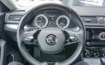 Skoda Superb III Kombi Plug-In Hybrid 1.4 TSI Plug-In-Hybrid 218KM 2021 Skoda Superb Skoda Superb 1.4 Phev Ambition DSG 1.4 Hybryda Plug-in 218KM, zdjęcie 10