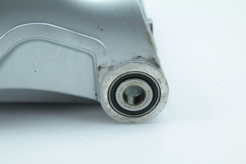 BMW R 1200 GS K25 04-07 WAHACZ TYŁ