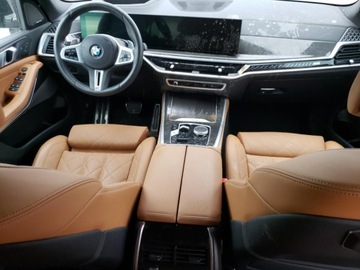 BMW X5 G05 2024 BMW X5 M60I 2024 4.4l 4.4 Benzyna 523KM, zdjęcie 8