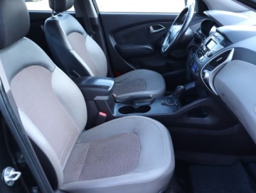 Hyundai ix35 SUV Theta 2.0 MPI 163KM 2010 Hyundai ix35 2.0 CVVT, Salon Polska, Serwis ASO, zdjęcie 8