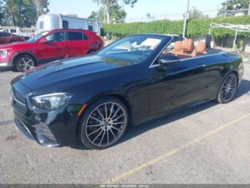 Mercedes Klasa E W214 2023 Mercedes-Benz Klasa E 450 2023 3.0l 3.0 Benzyna 362KM, zdjęcie 1