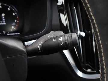 Volvo S60 III Sedan 2.0 T5 250KM 2019 Volvo S60 T5, Salon Polska, 1. Właściciel, zdjęcie 16