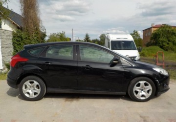 Ford Focus III Sedan Facelifting 1.6 TDCi 95KM 2014 Ford Focus Diesel Okazja 1.6 Diesel 95KM, zdjęcie 19