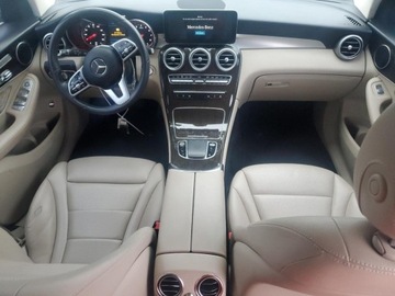 Mercedes GLC C253 2020 Mercedes-Benz GLC 300 2020 2.0l 2.0 Benzyna 255KM, zdjęcie 8