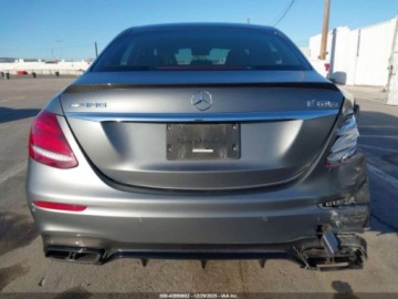 Mercedes Klasa E W213 2019 Mercedes-Benz Klasa E Amg 63 S 4Matic 2019 4.0 Benzyna 603KM, zdjęcie 4