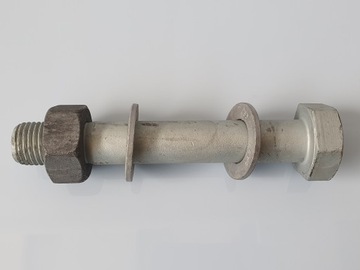 ŚRUBA HV M36 x 235 10.9 Z NAKRĘTKĄ I PODKŁADKAMI