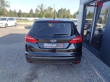 Ford Focus III Kombi Facelifting 2.0 TDCi 150KM 2016 Ford Focus 2.0 TDCI 150KM Titanium Bogate Wyposazenie Gwarancja 2.0 Diesel, zdjęcie 5